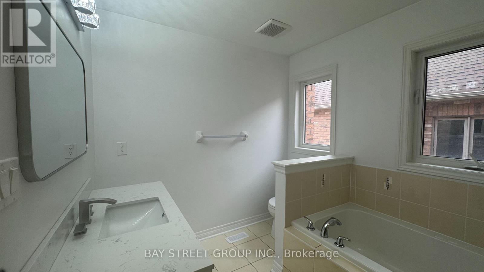 63 Port Arthur Crescent Property Photo 19
