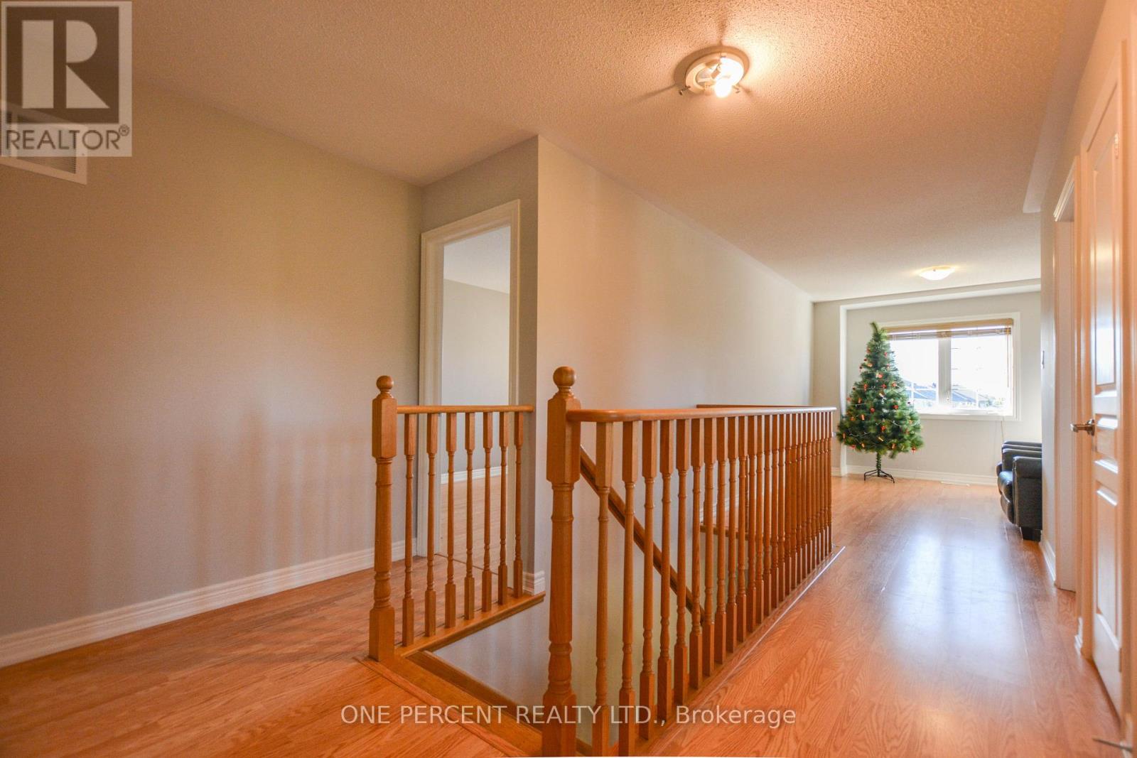 85 Benjamin Hood Crescent Property Photo 22
