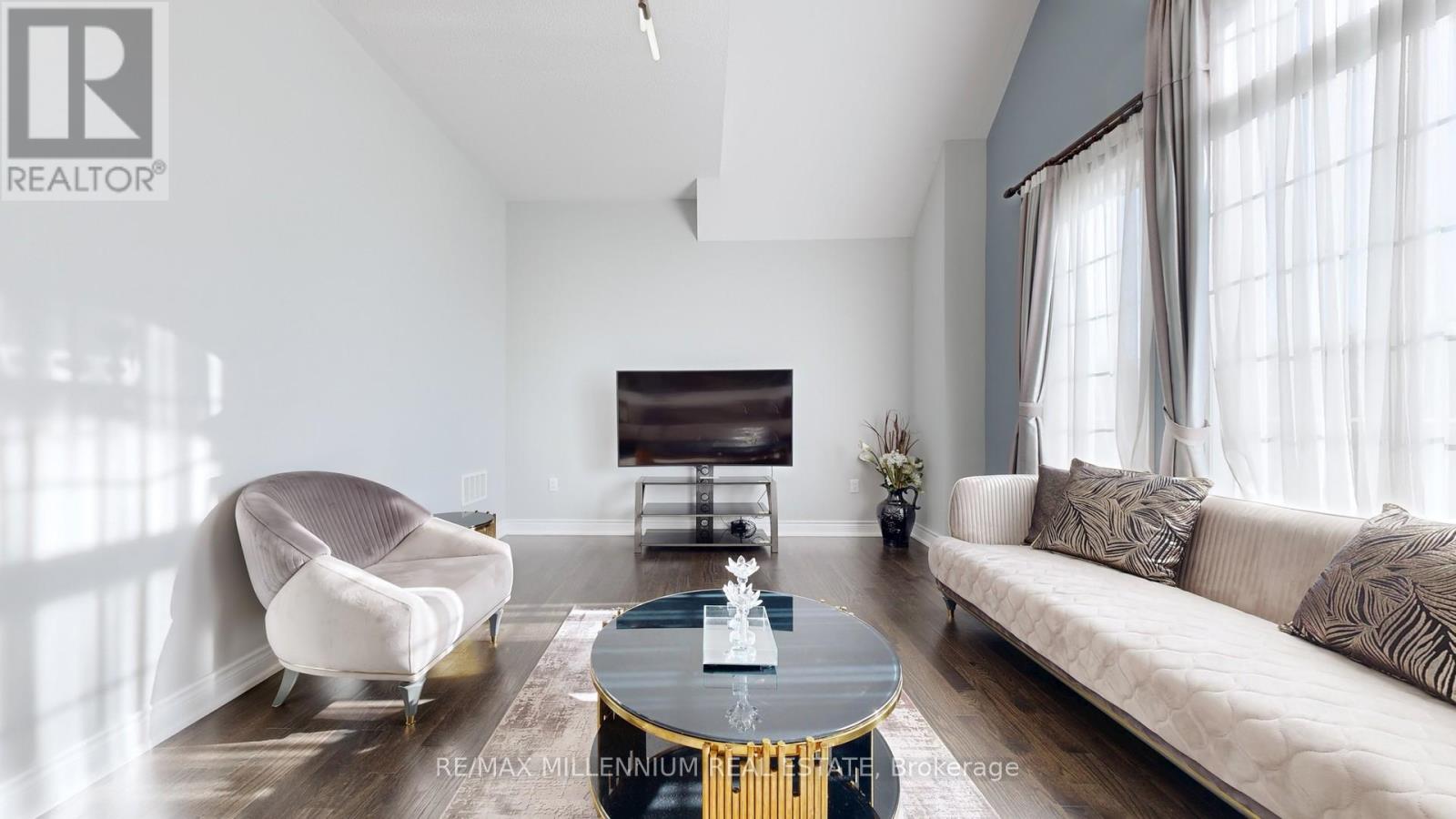 845 Langford Boulevard Property Photo 28