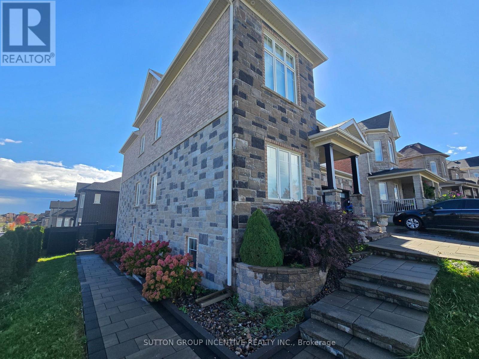 1415 Lormel Gate Avenue Property Photo 1