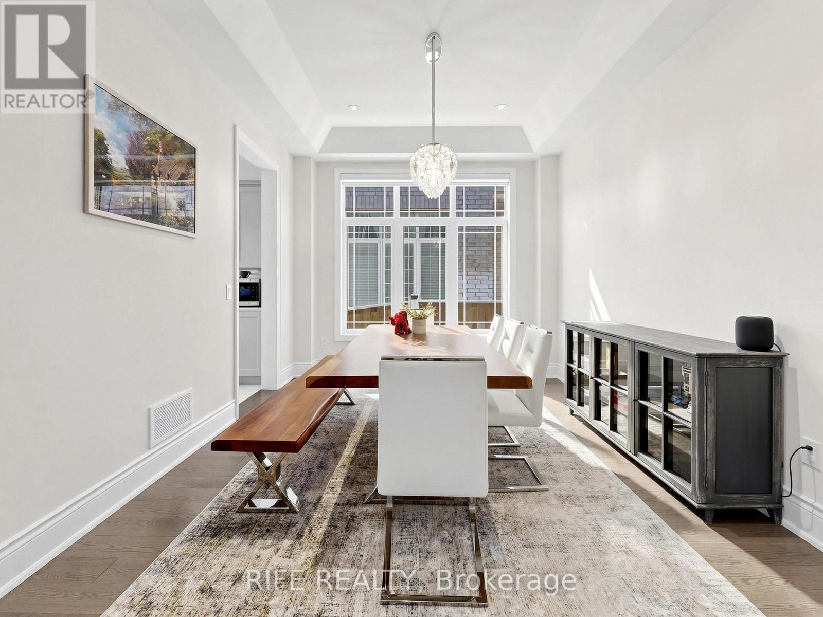 18 Rossini Drive Property Photo 9