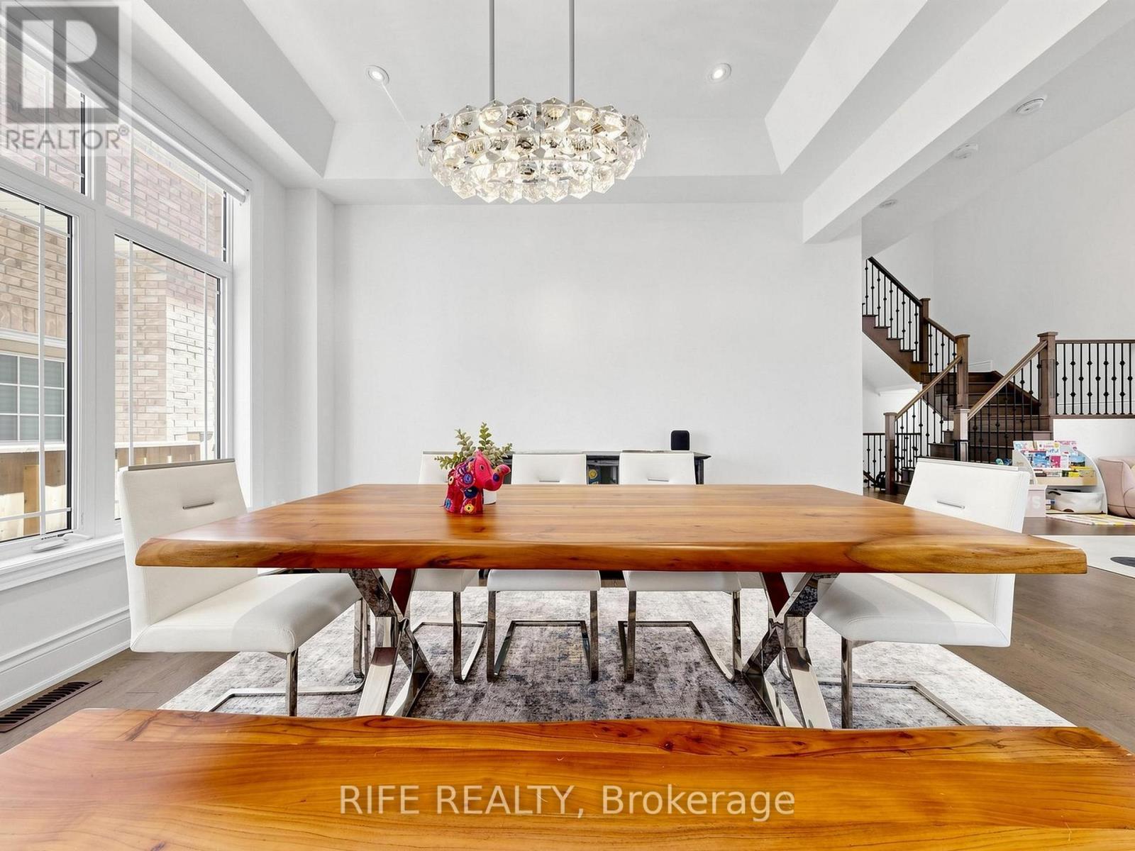 18 Rossini Drive Property Photo 11