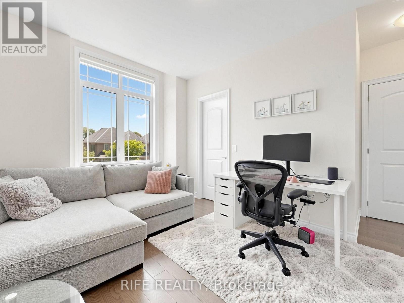 18 Rossini Drive Property Photo 36