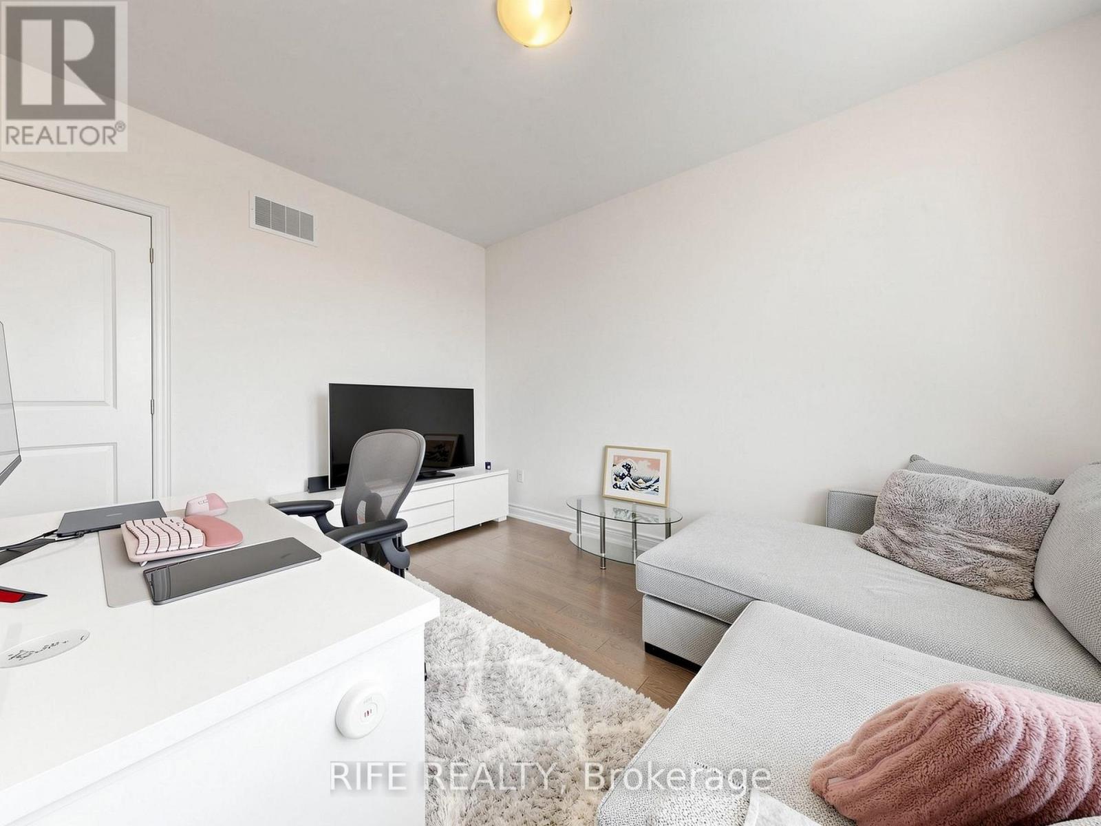 18 Rossini Drive Property Photo 38