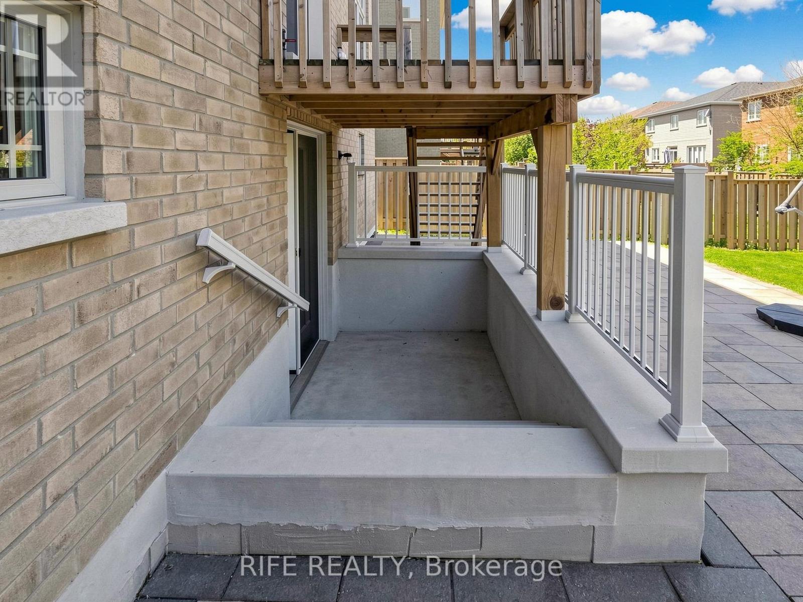 18 Rossini Drive Property Photo 42