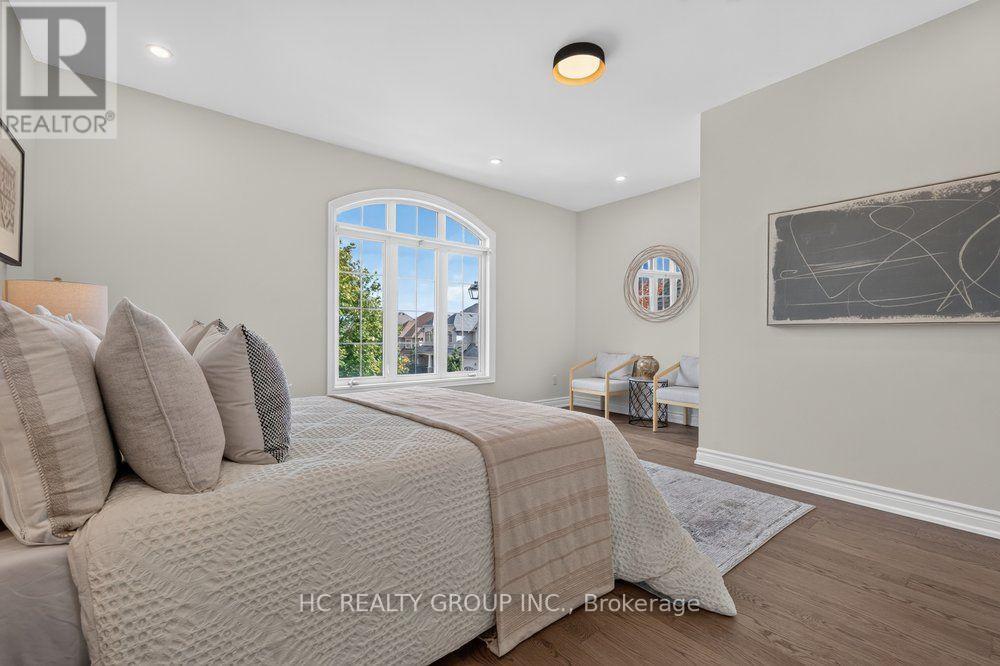 39 Royal West Road Property Photo 20