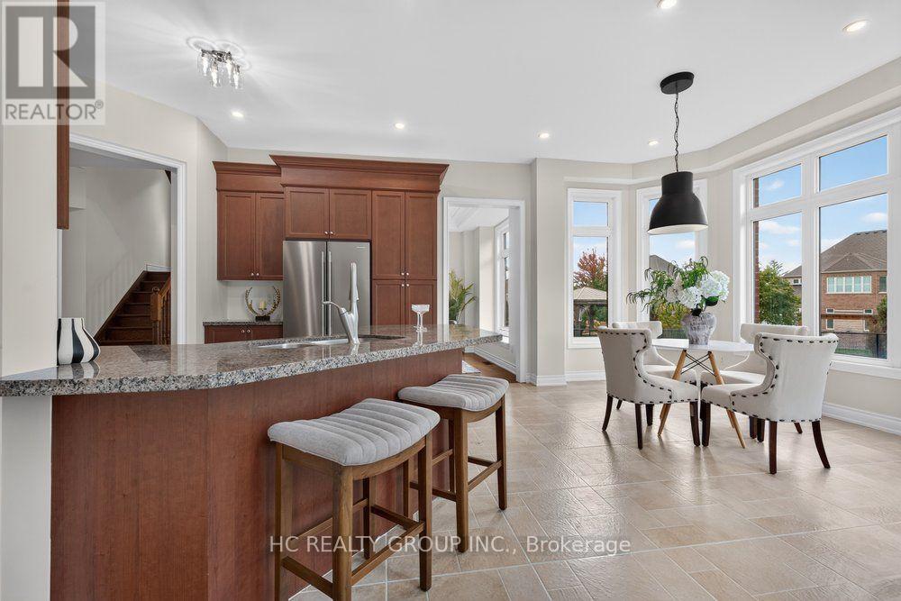 39 Royal West Road Property Photo 26