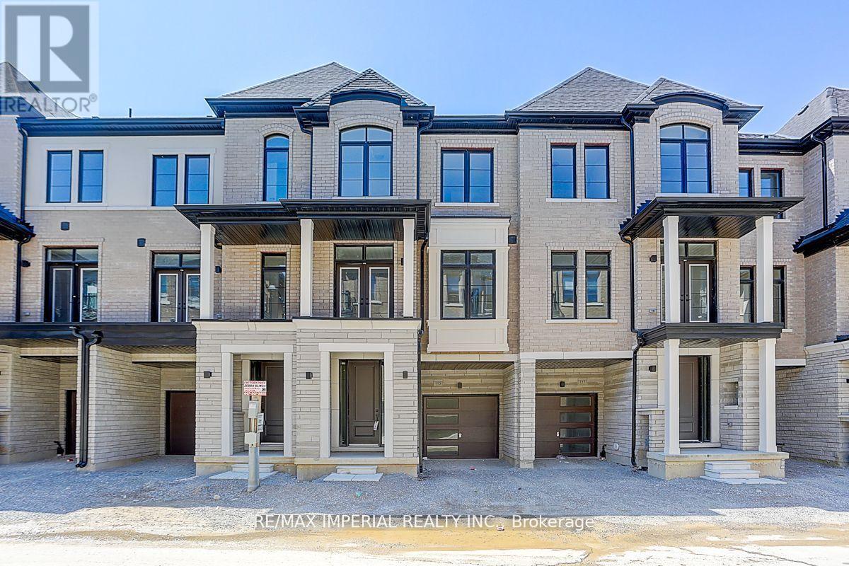 113 De La Roche Drive Property Photo 2