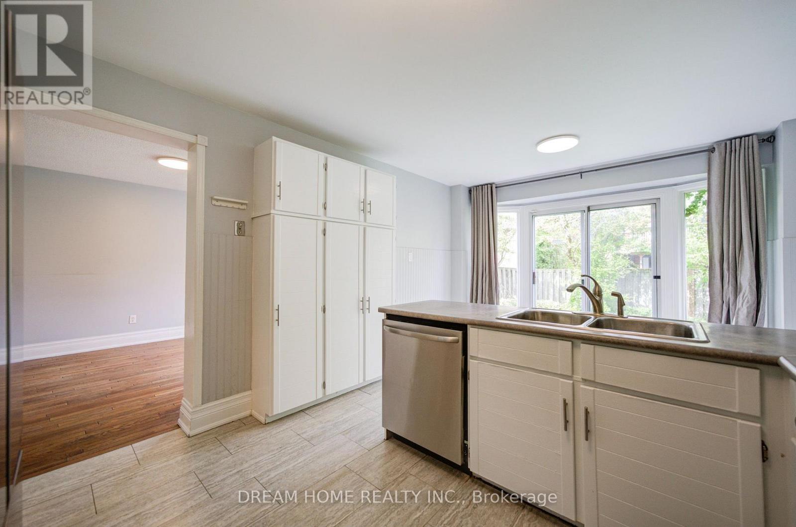 30 Garnish Green Property Photo 19