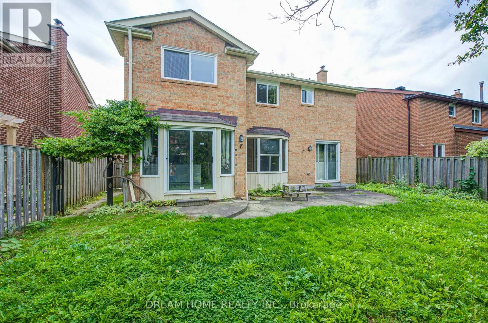 30 Garnish Green Property Photo 47