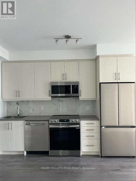 706 - 95 Oneida Crescent Property Photo 2