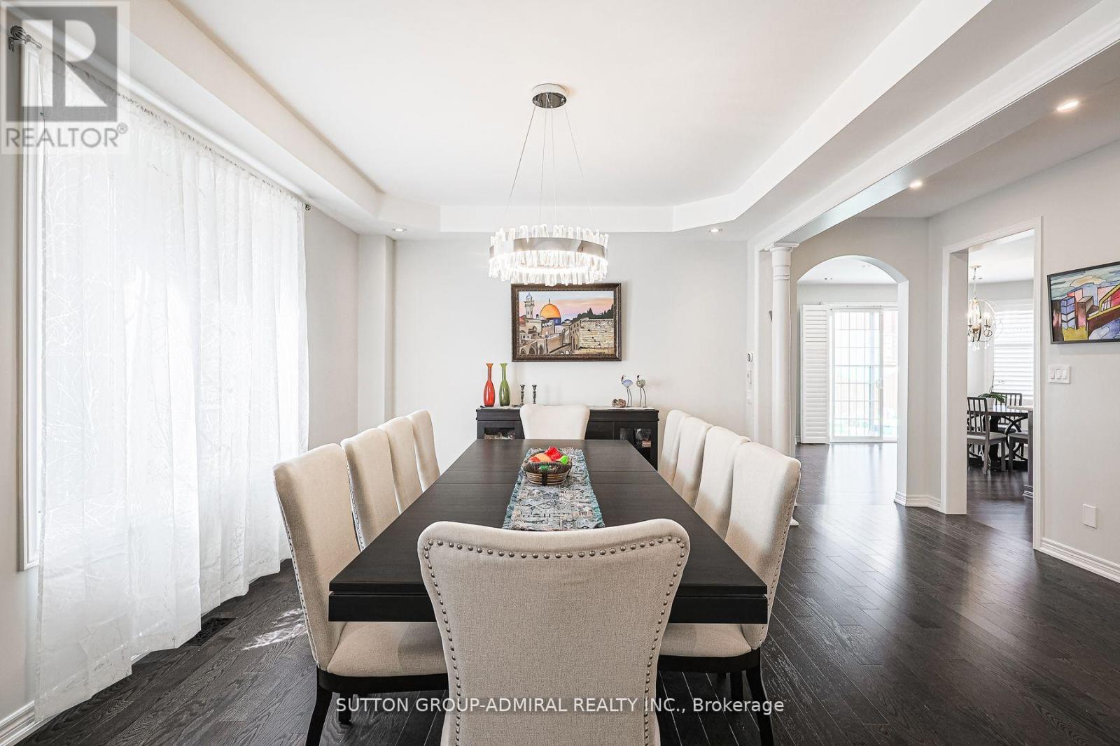 163 Heintzman Crescent Property Photo 12