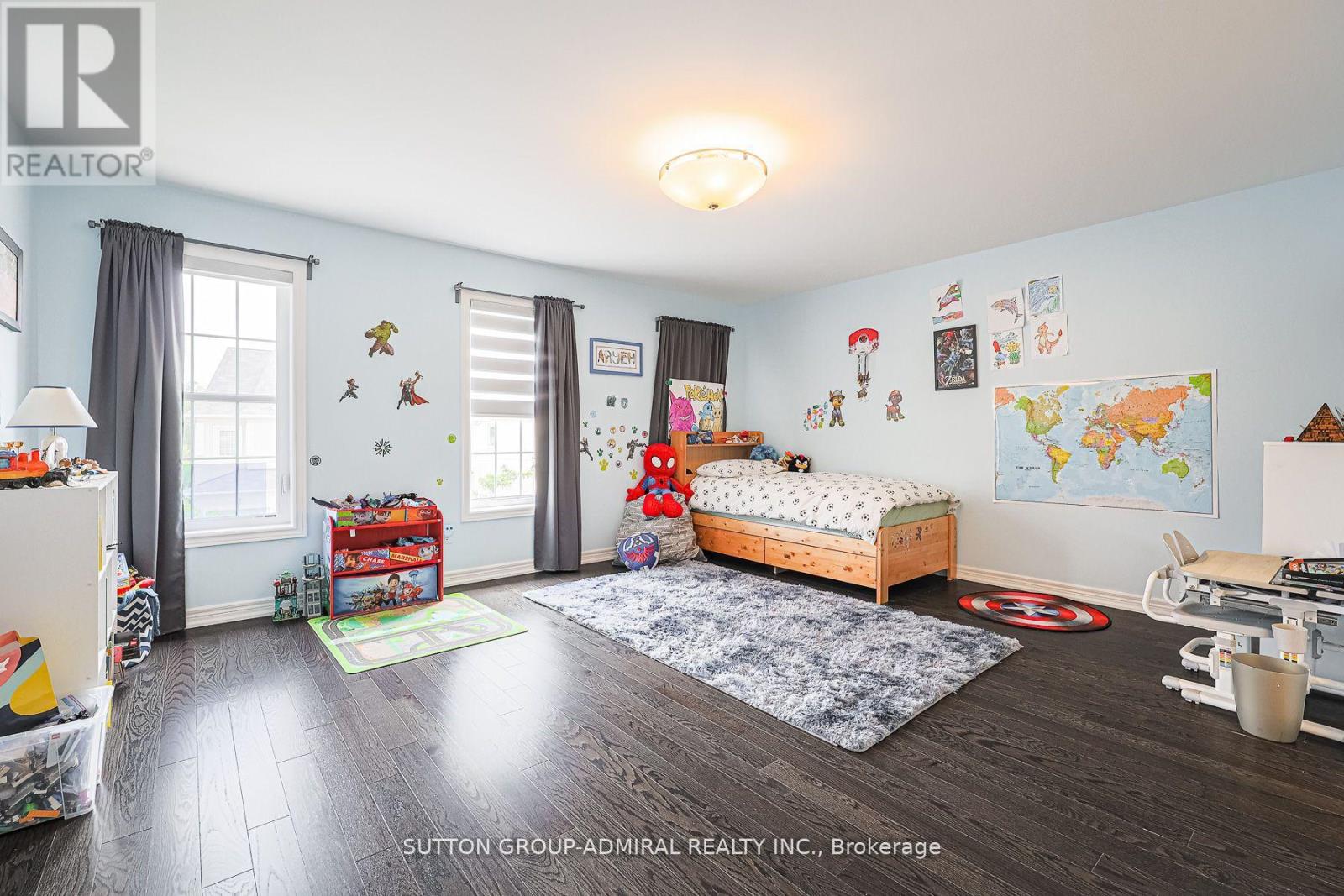163 Heintzman Crescent Property Photo 24