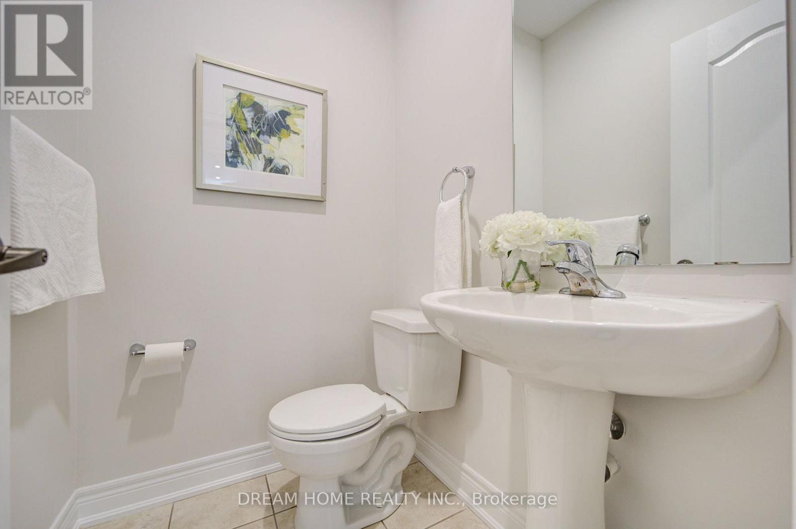 36 Everett Street Property Photo 12