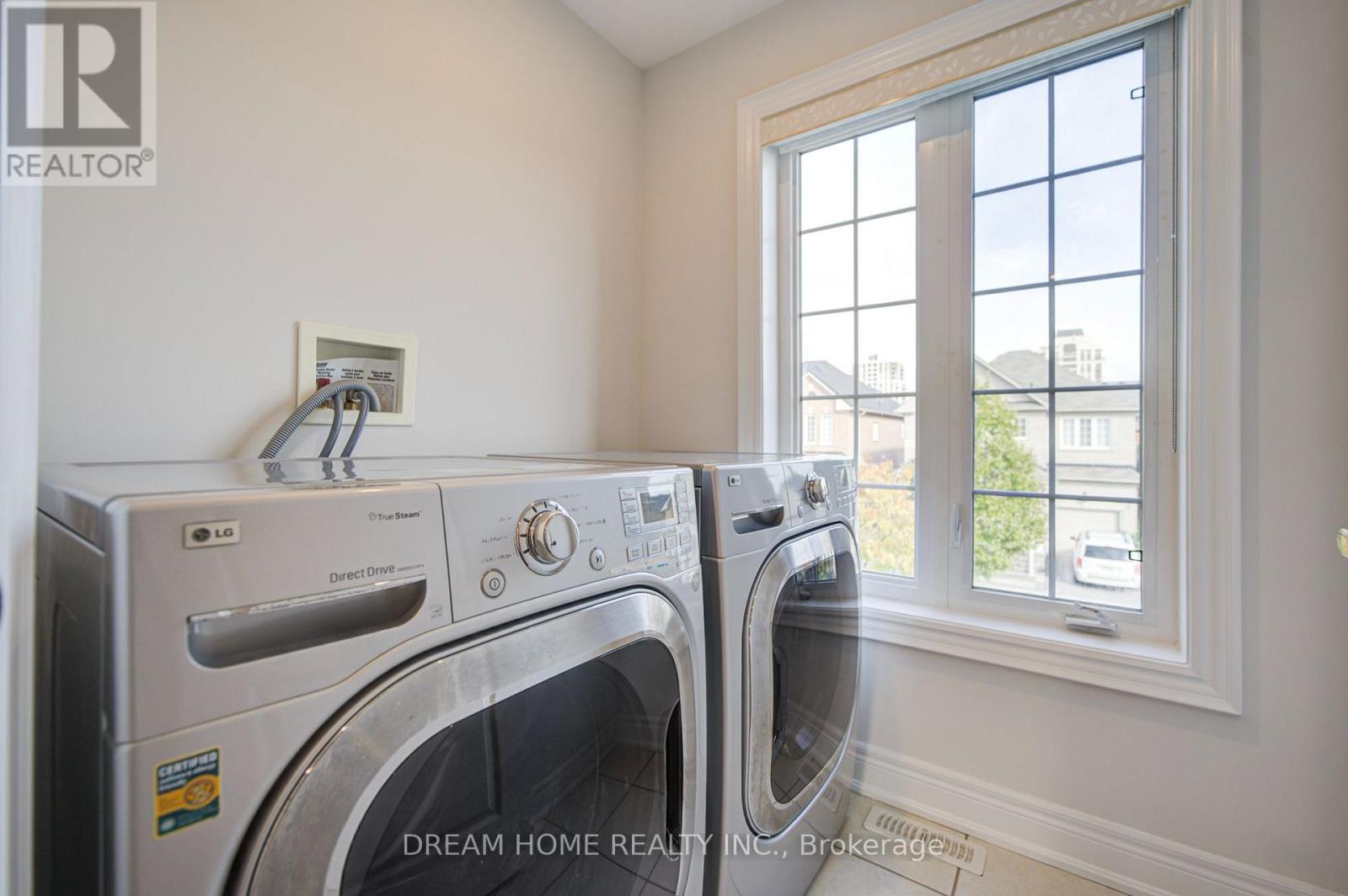 36 Everett Street Property Photo 26