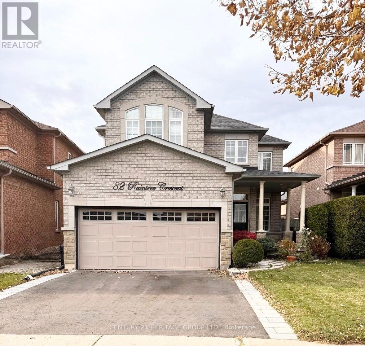 82 Raintree Crescent Property Photo 1