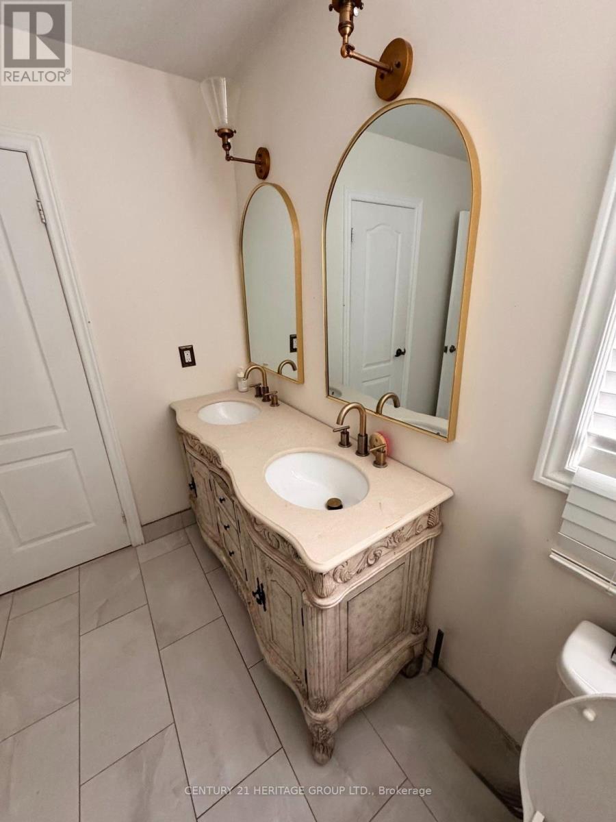 82 Raintree Crescent Property Photo 15