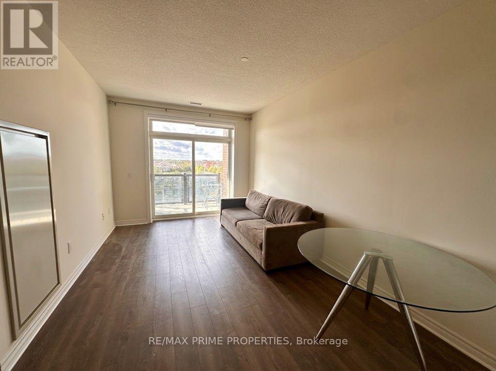 521 - 7325 Markham Road Property Photo 3