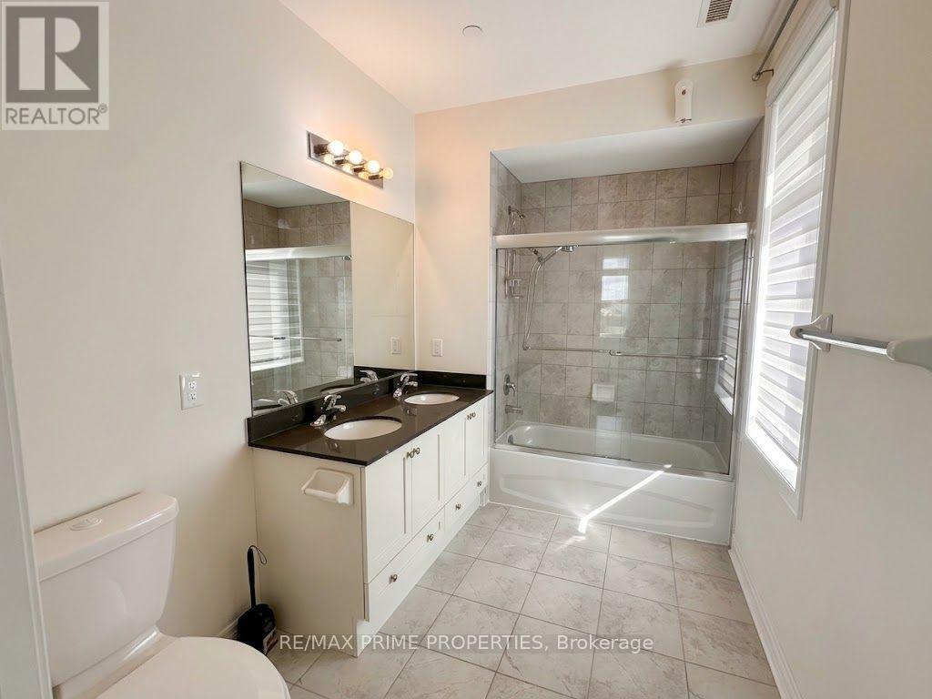 521 - 7325 Markham Road Property Photo 8