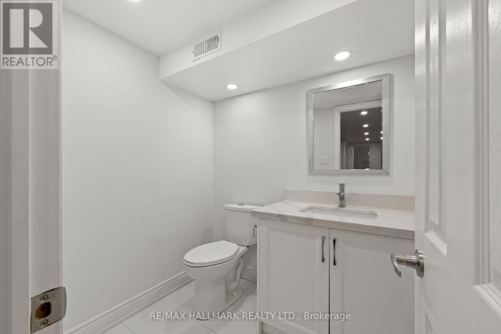 4 Rothbury Road Property Photo 42