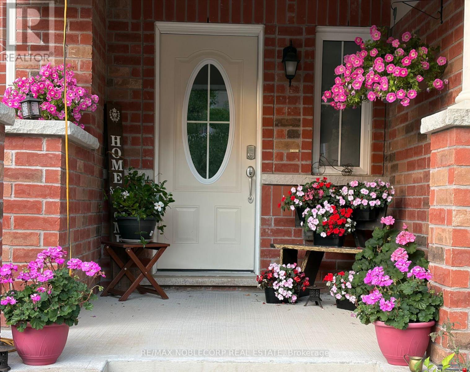 15 Minlow Way Property Photo 2