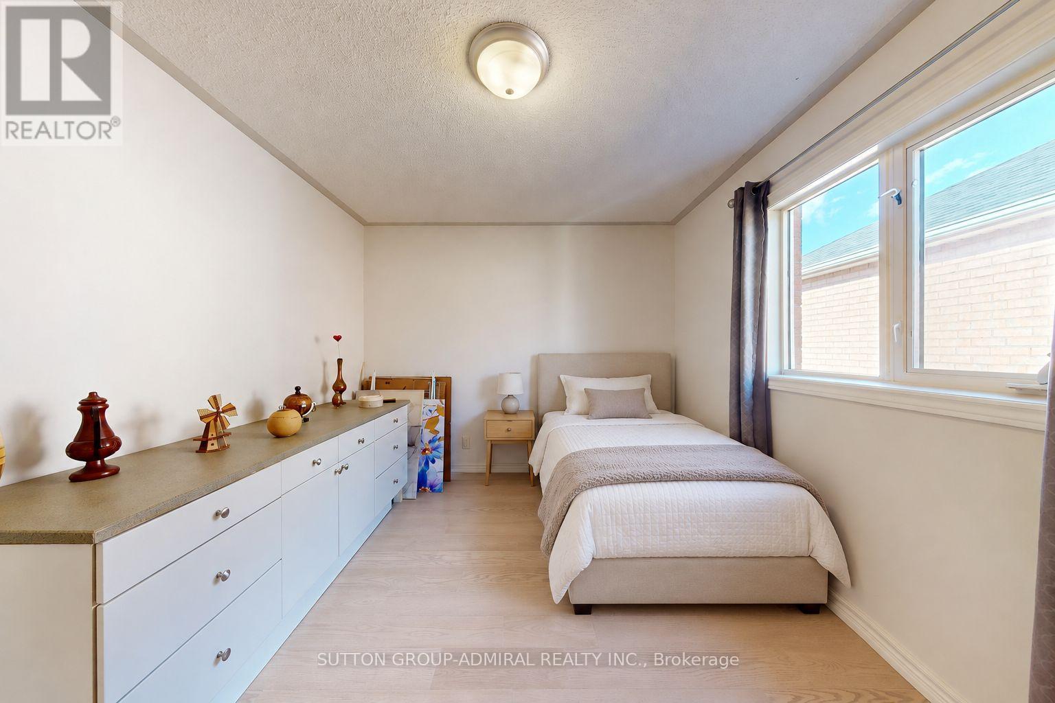 284 Isaac Murray Avenue Property Photo 28