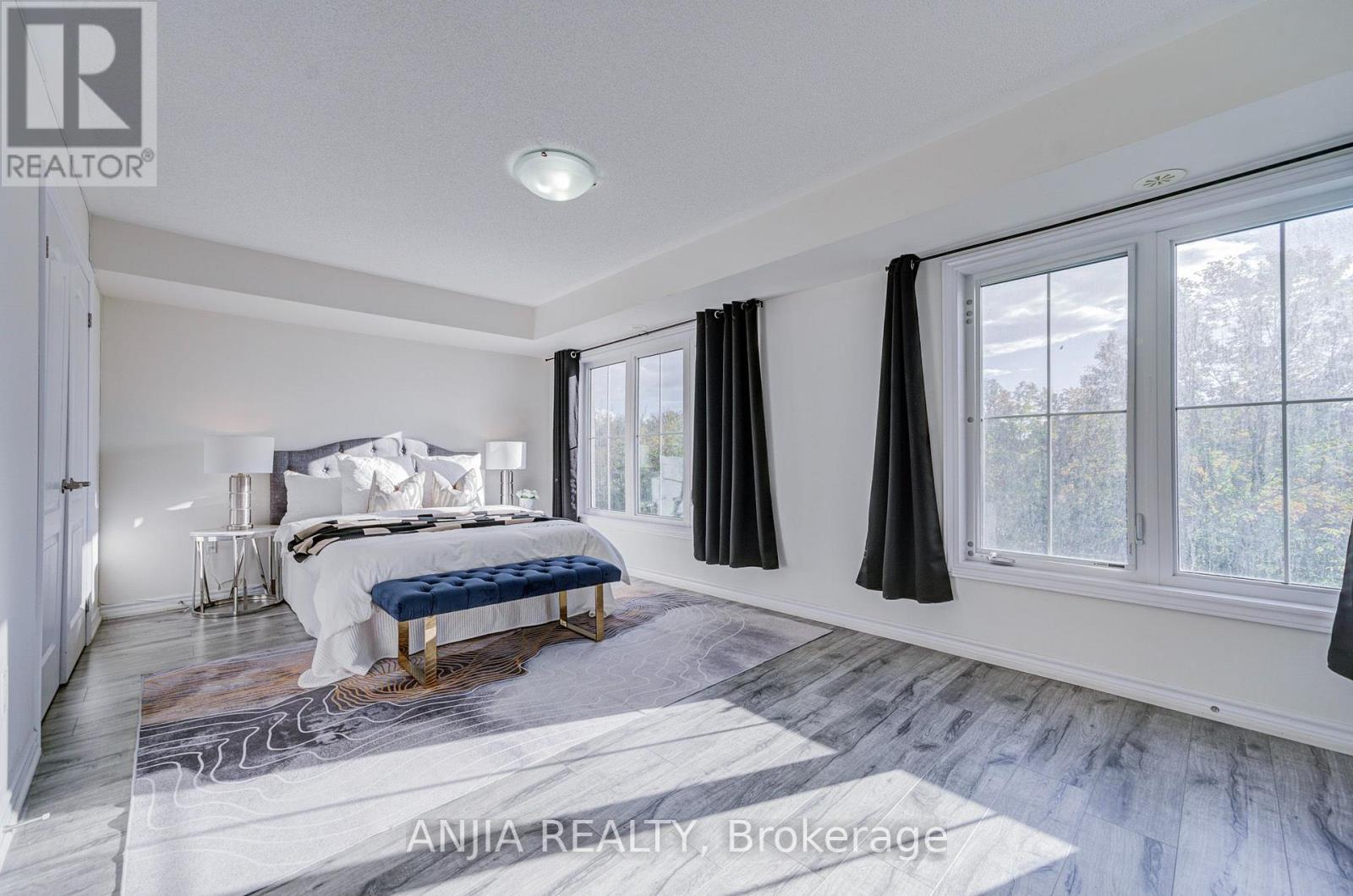 38 - 181 Parktree Drive Property Photo 17