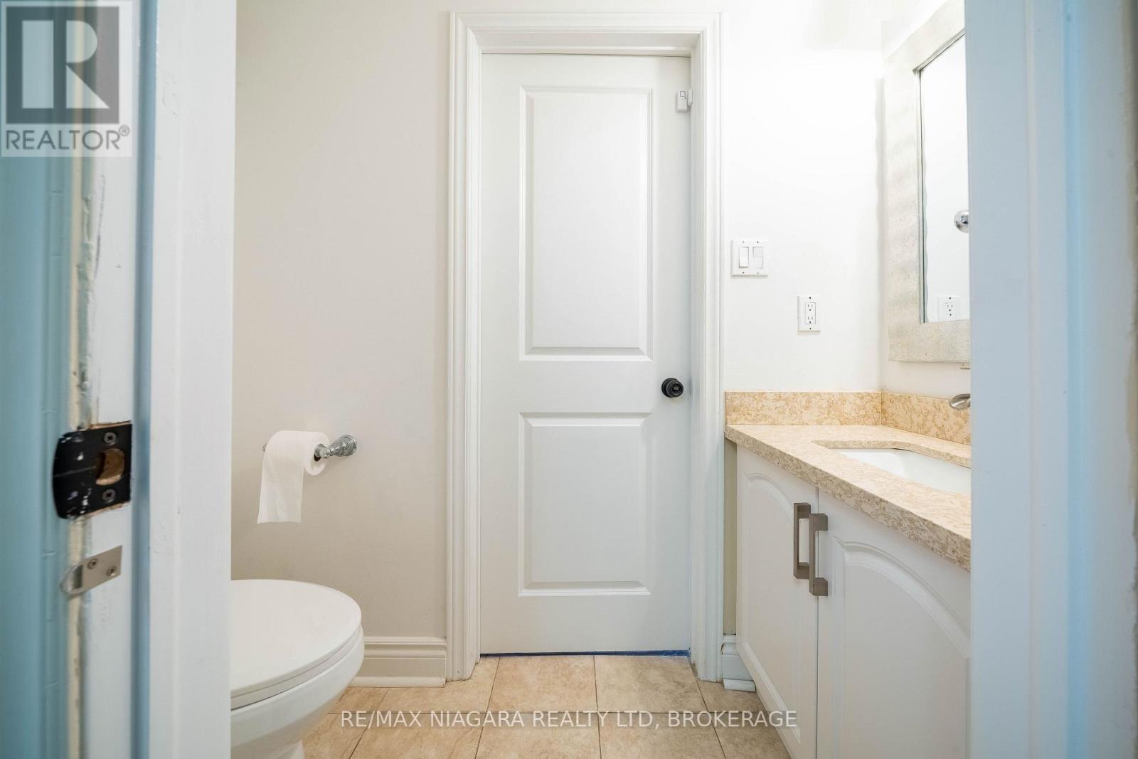 2 Aitken Circle Property Photo 7