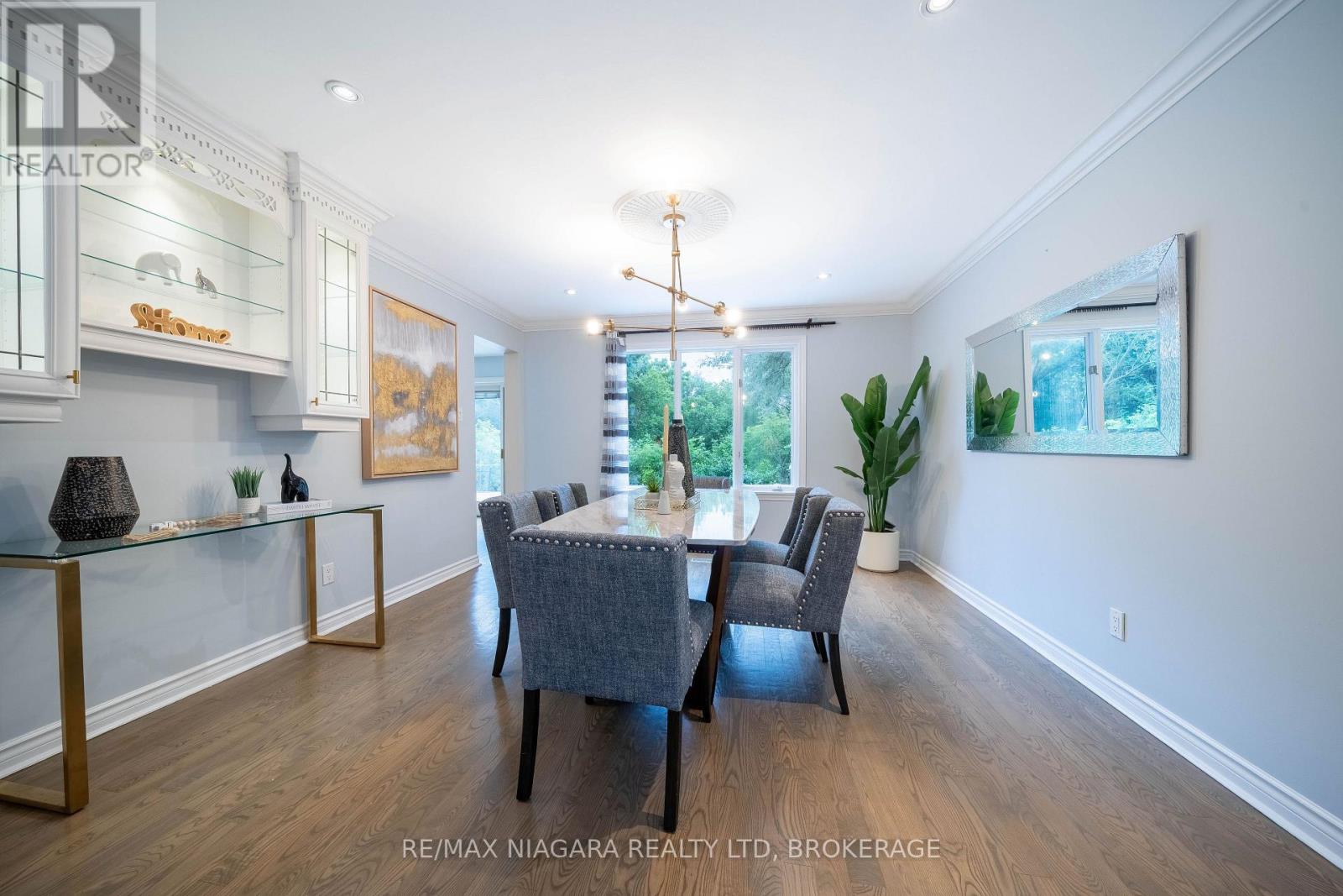 2 Aitken Circle Property Photo 12