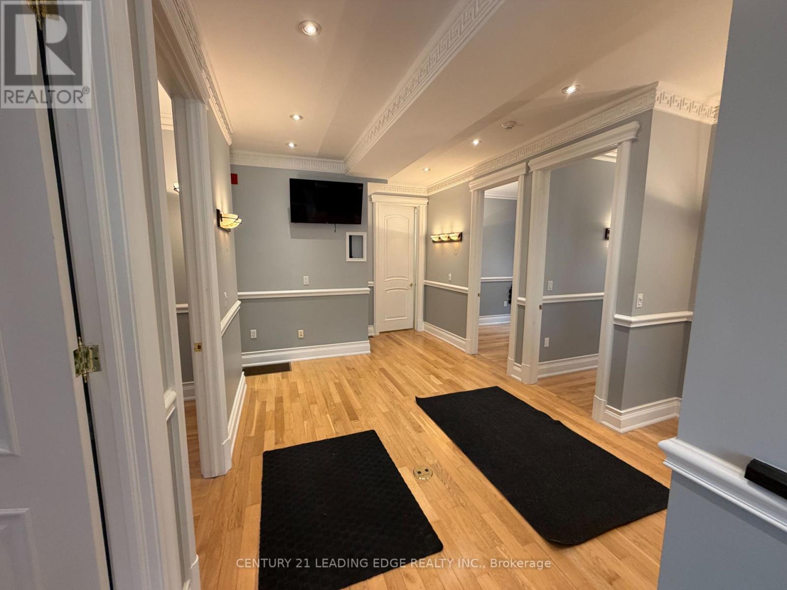 A - 15132 Yonge Street Property Photo 6