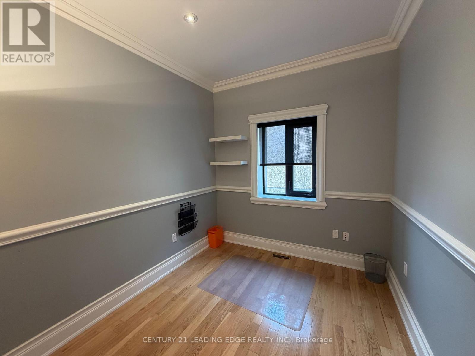 A - 15132 Yonge Street Property Photo 9