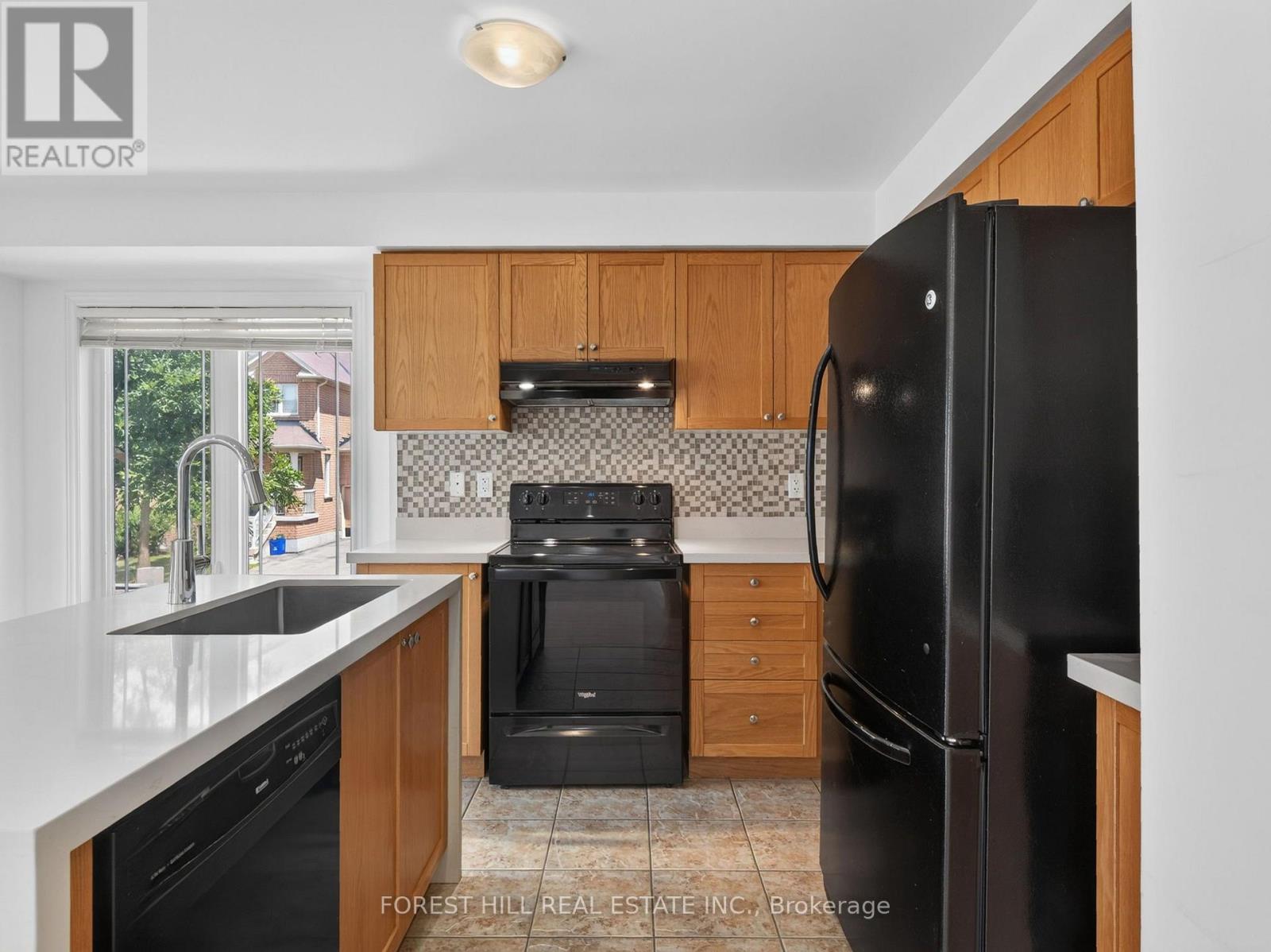 95 Stoyell Drive Property Photo 12