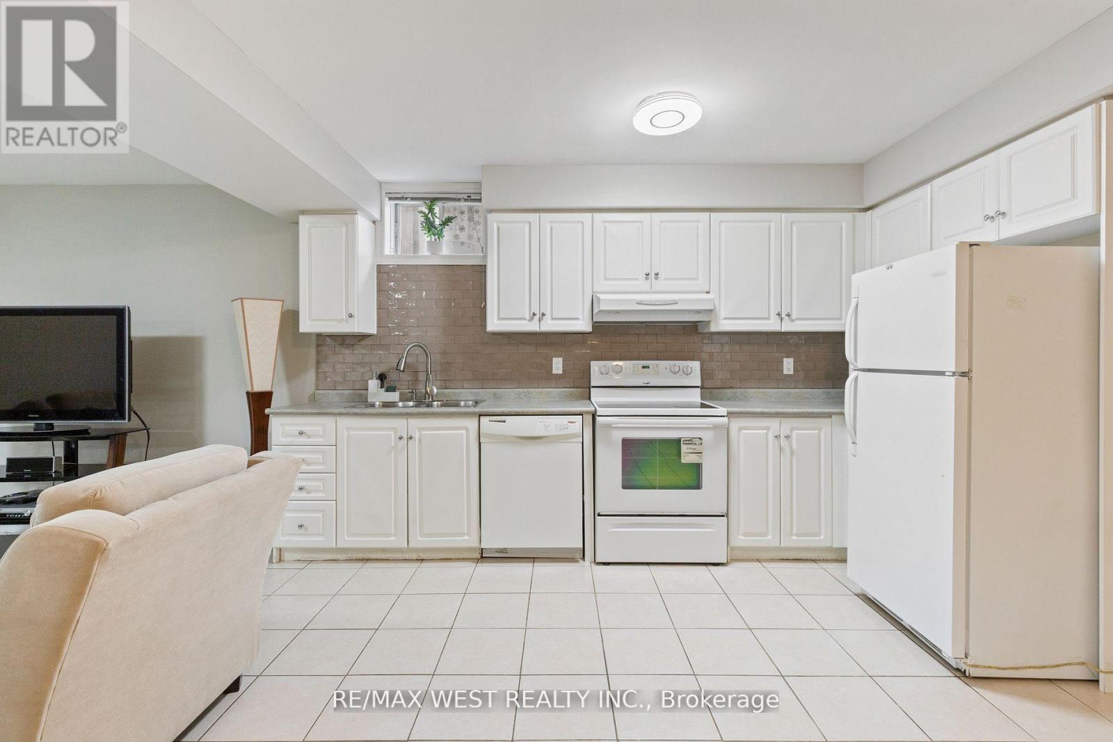 47 Timber Lane Property Photo 14