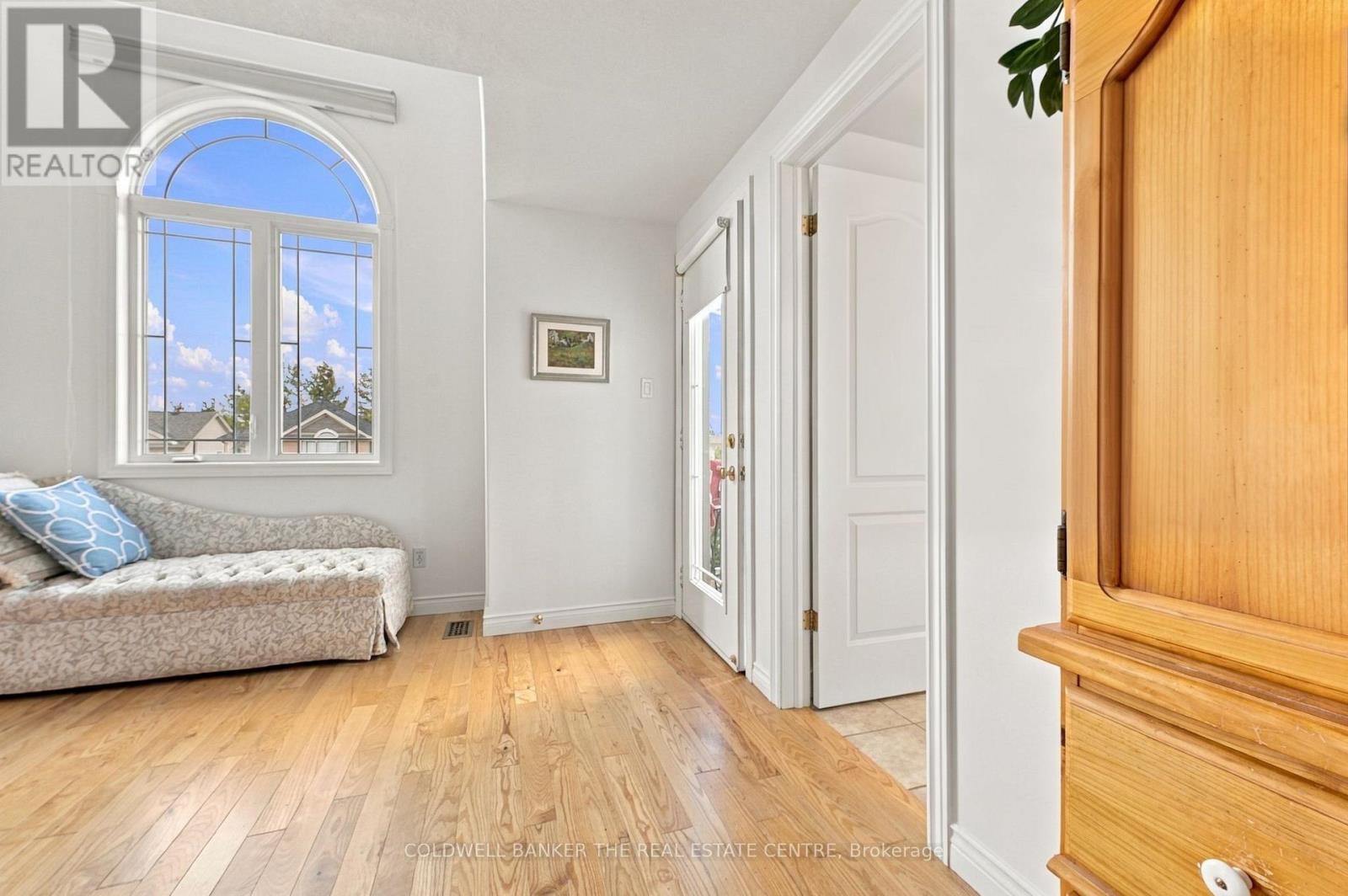 37 Stoneham Street Property Photo 14