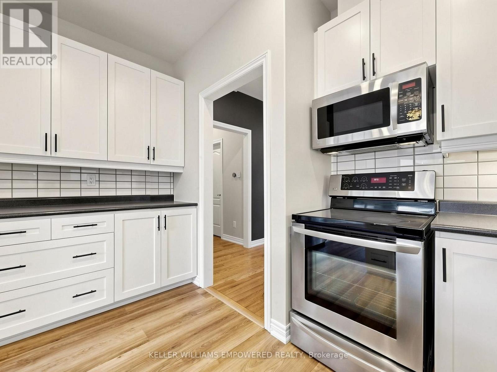 18 Don Rose Boulevard Property Photo 14