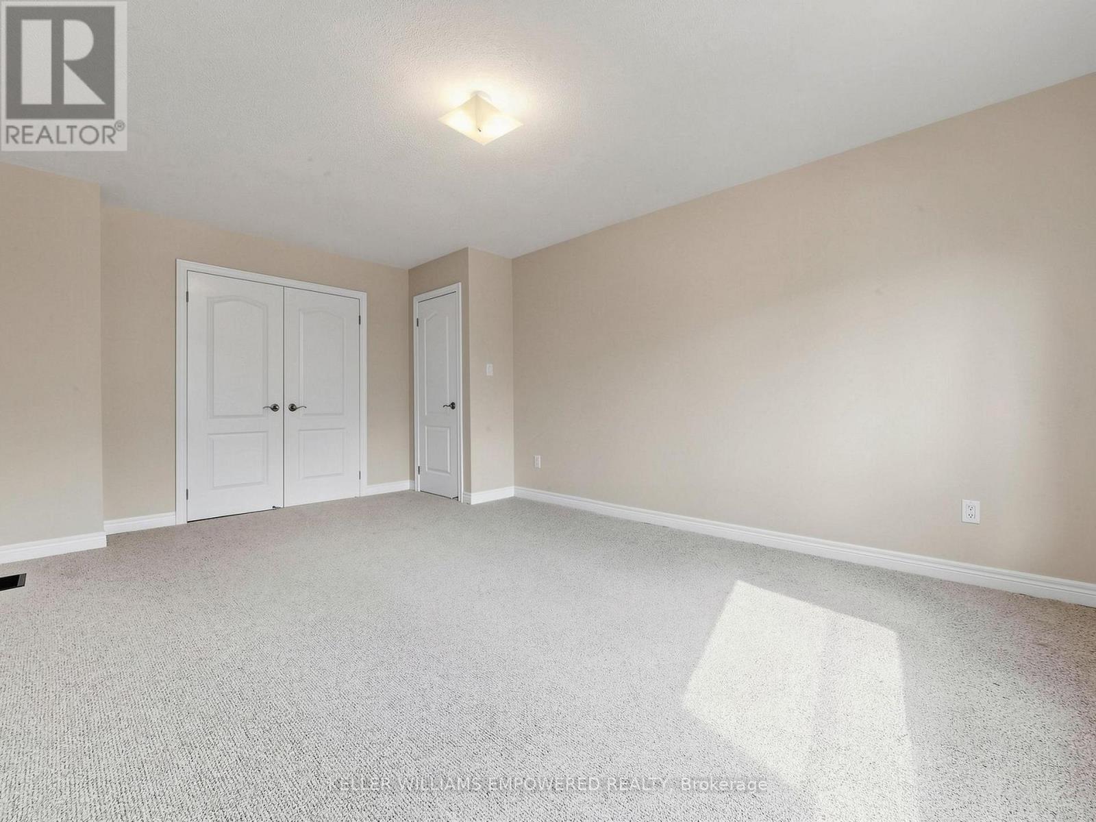 18 Don Rose Boulevard Property Photo 39