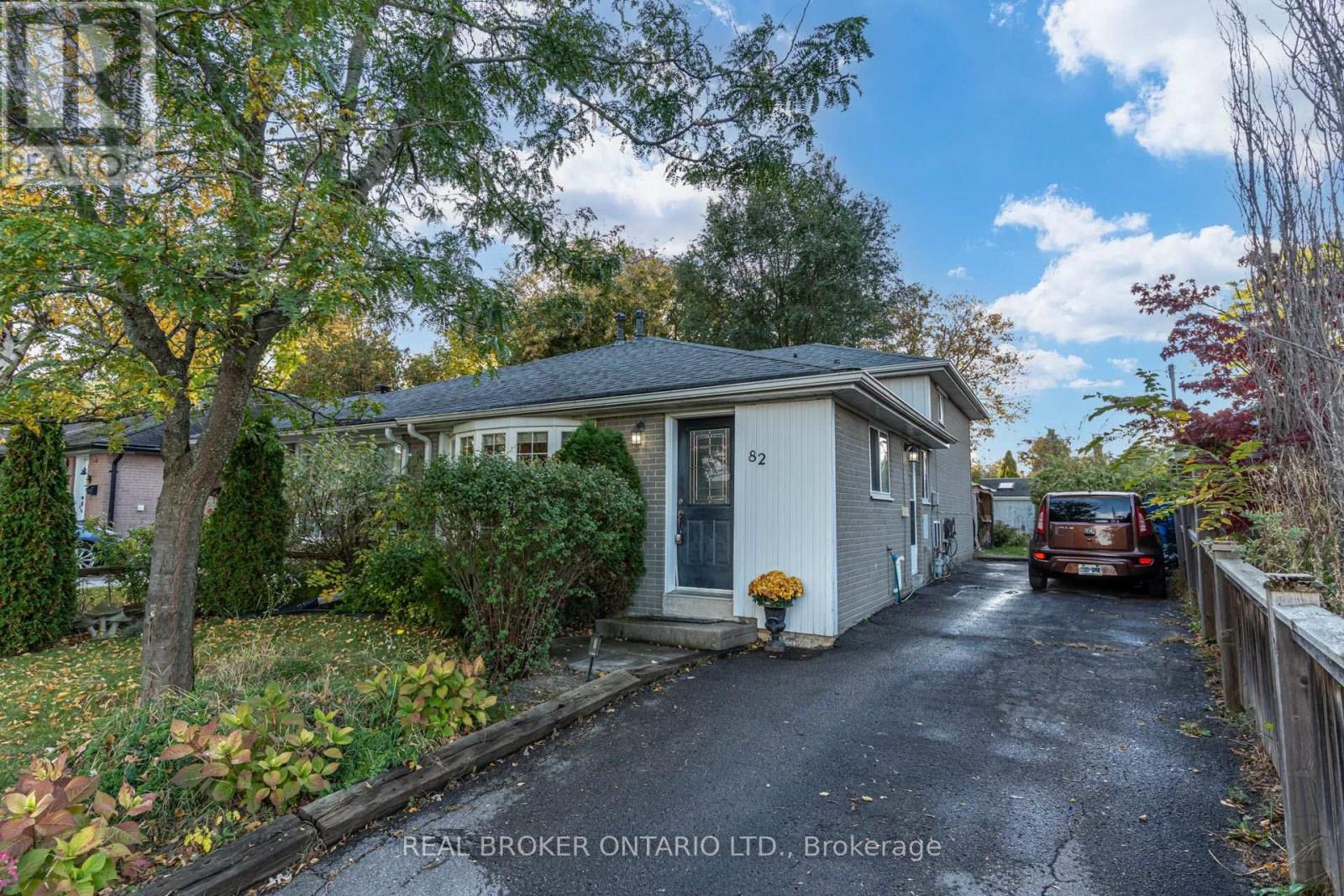 82 Tecumseh Drive Property Photo 2