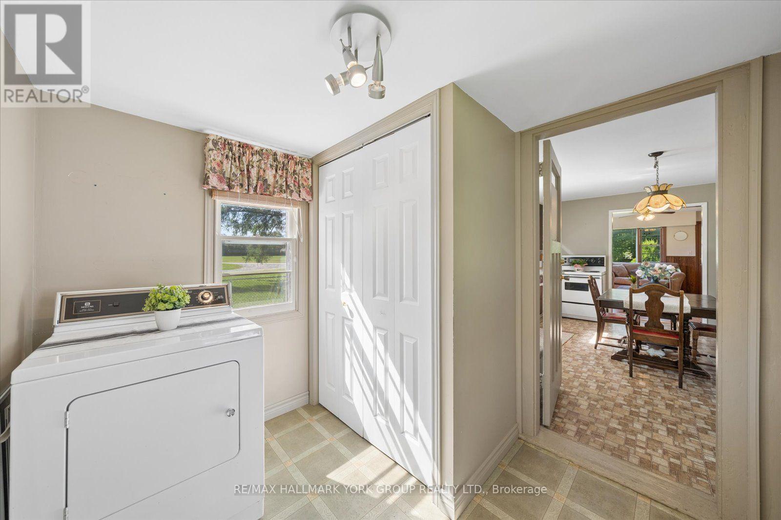 432 Catering Road Property Photo 6
