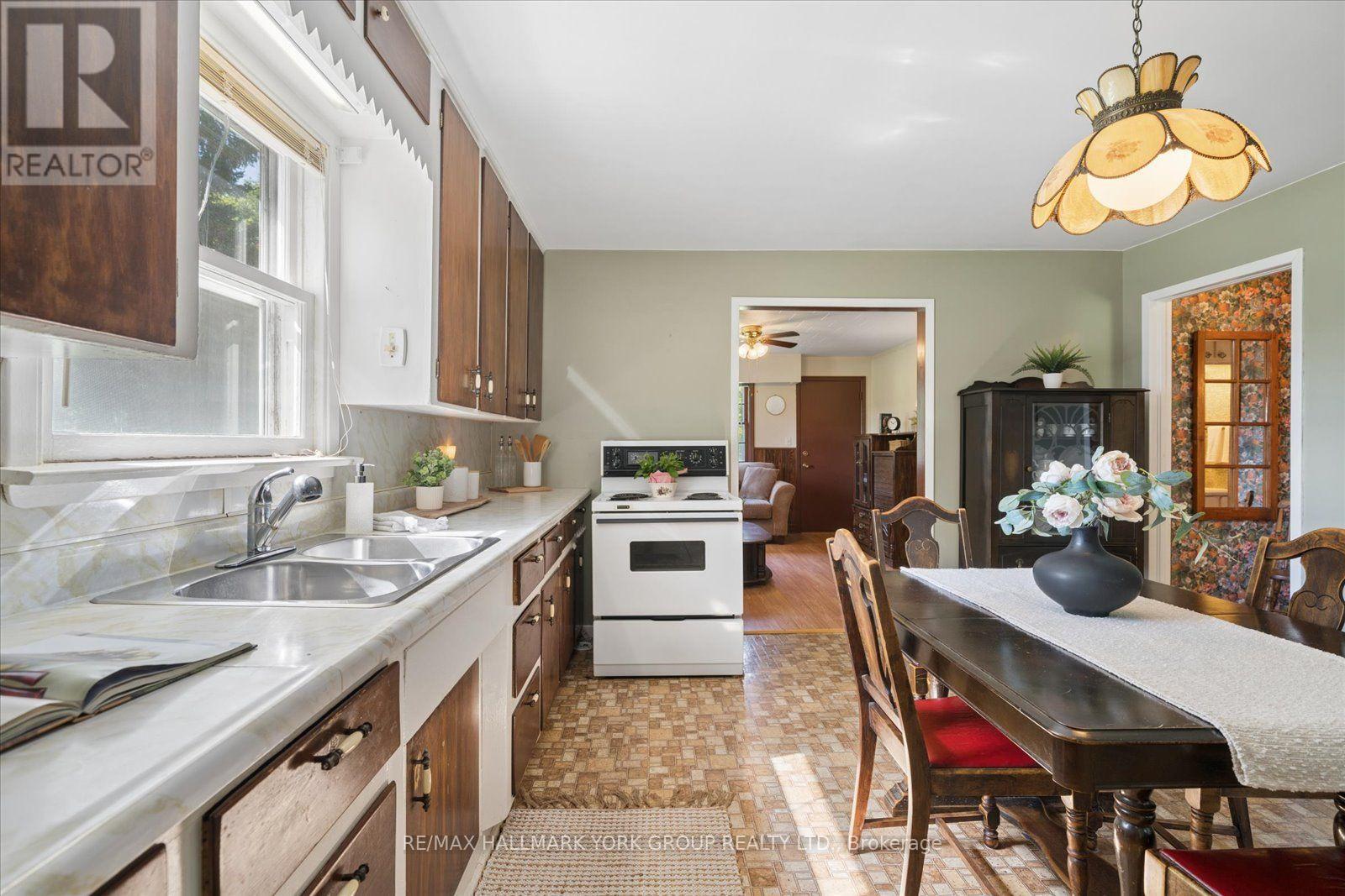432 Catering Road Property Photo 12