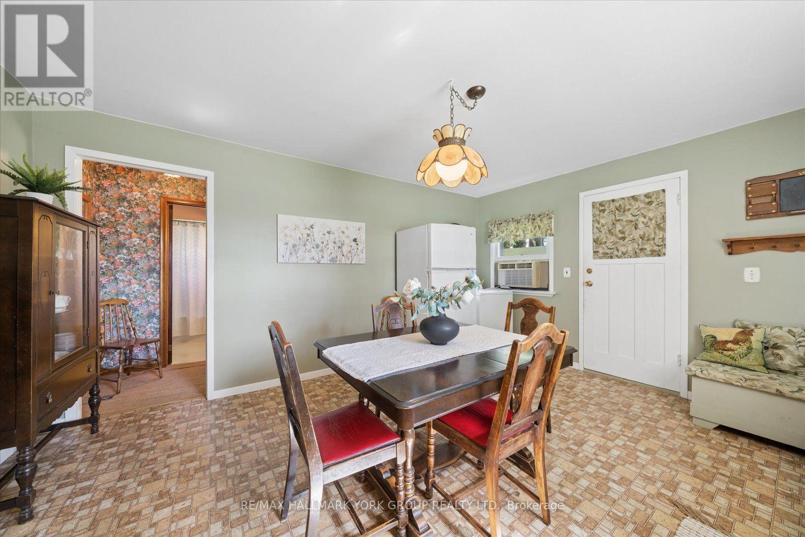 432 Catering Road Property Photo 14