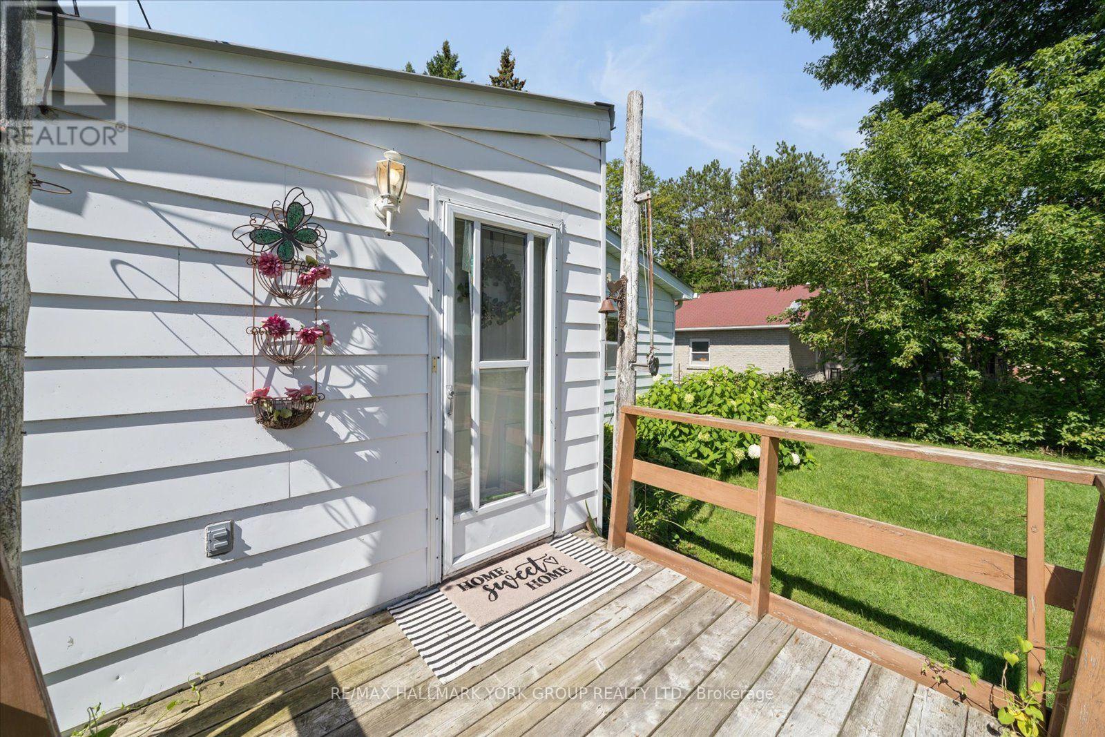 432 Catering Road Property Photo 33