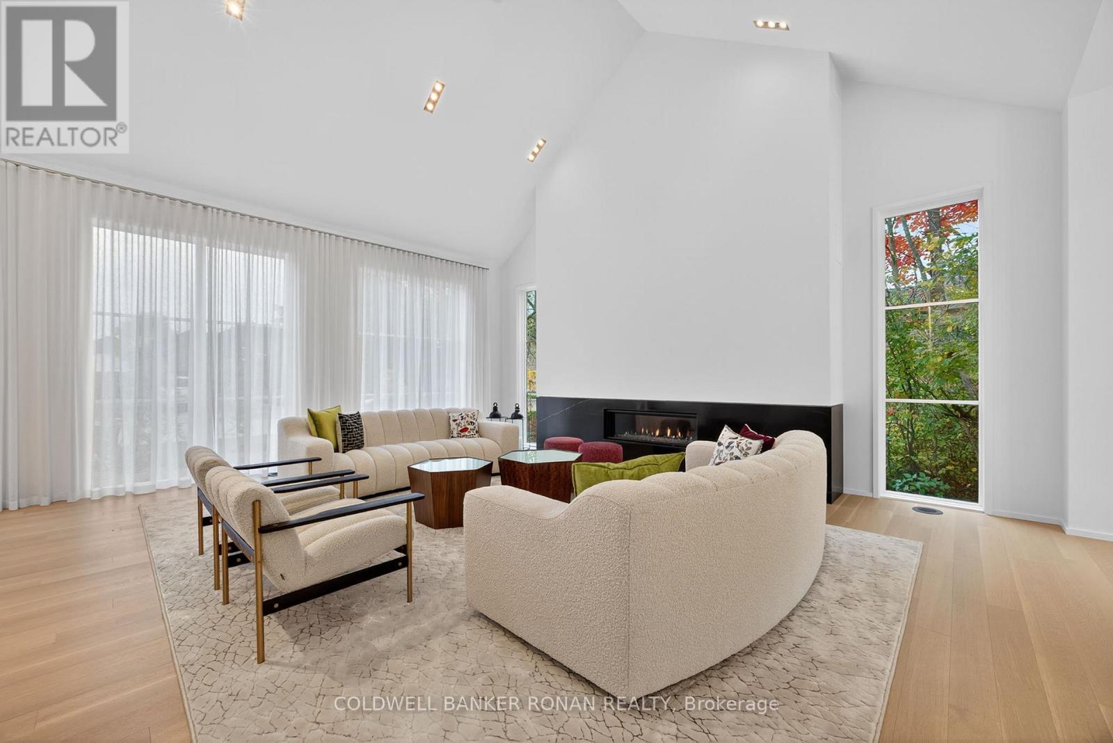 9 Gray Avenue Property Photo 14