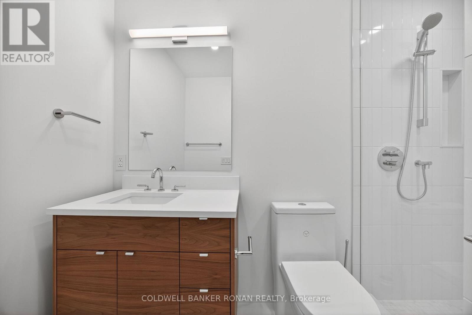 9 Gray Avenue Property Photo 44