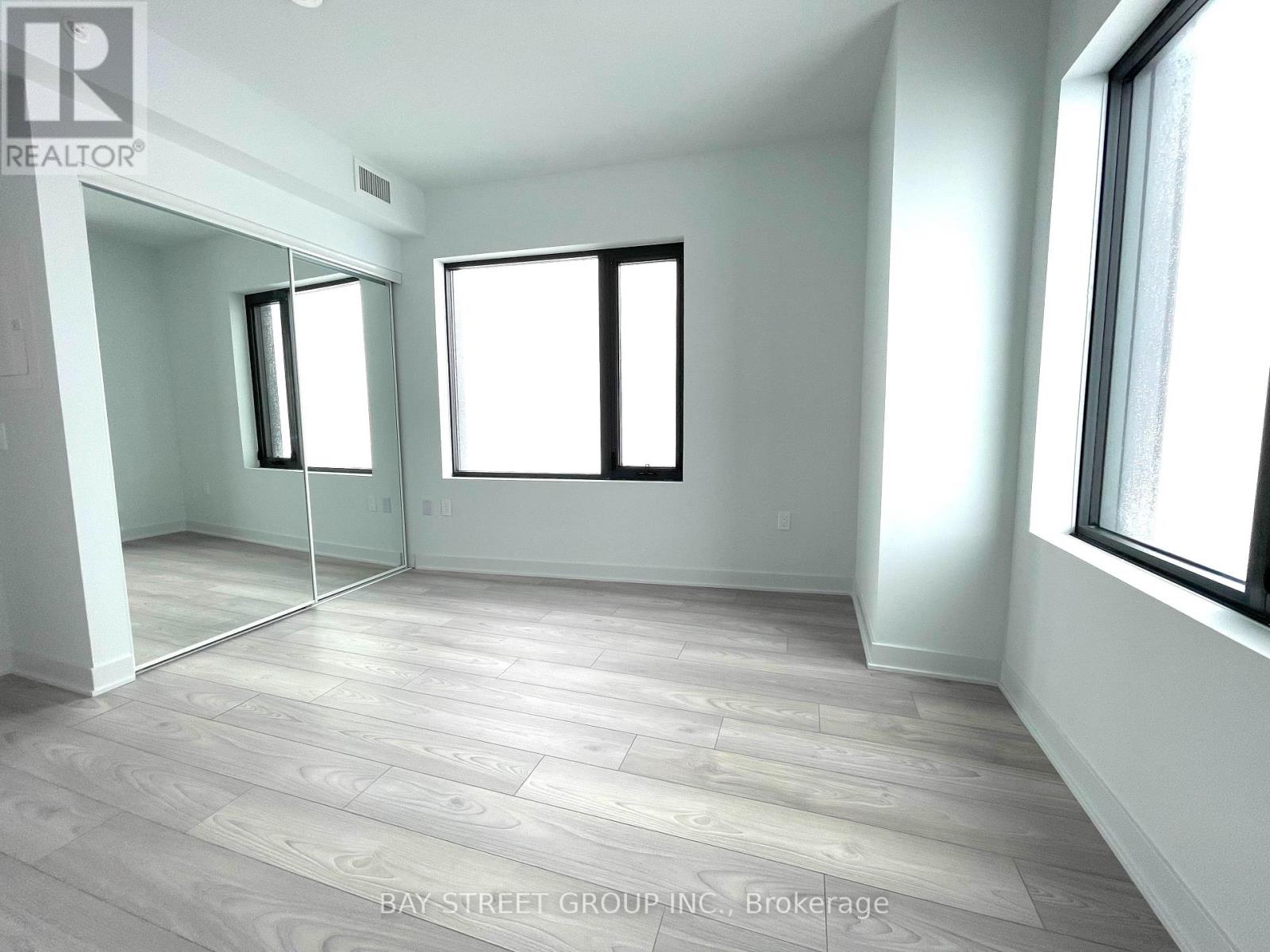 4802 - 2920 Highway 7 Road Property Photo 8