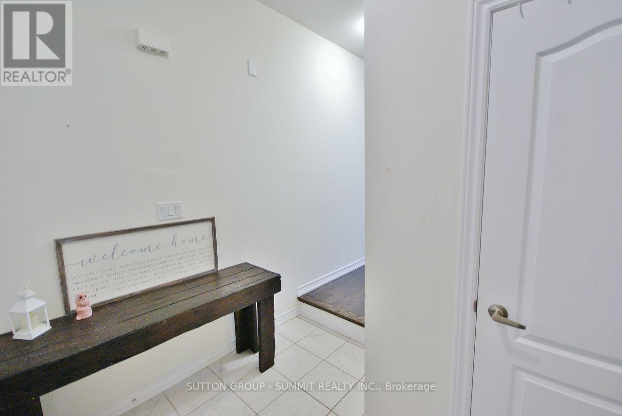 174 Stevenson Crescent Property Photo 7