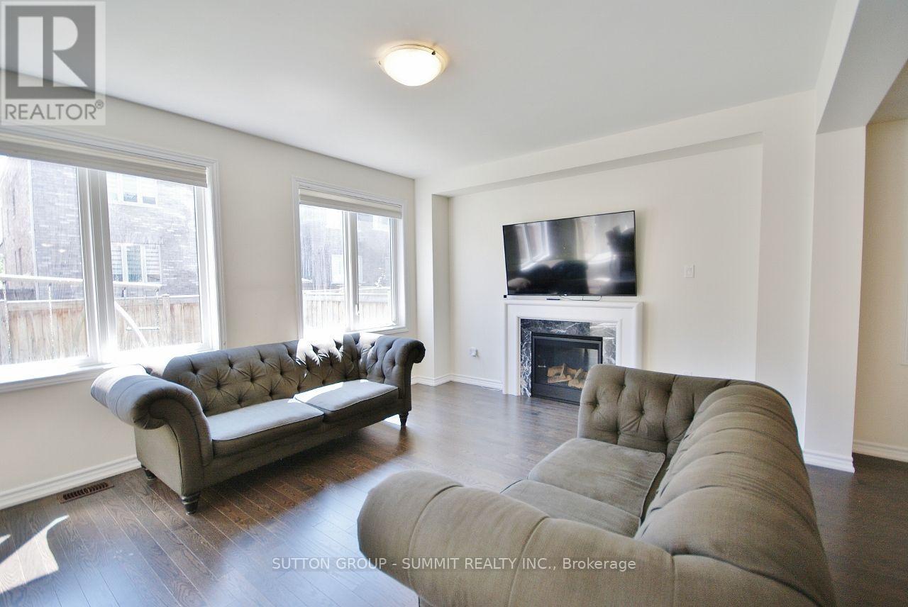 174 Stevenson Crescent Property Photo 12