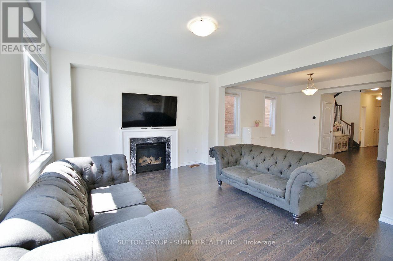 174 Stevenson Crescent Property Photo 13