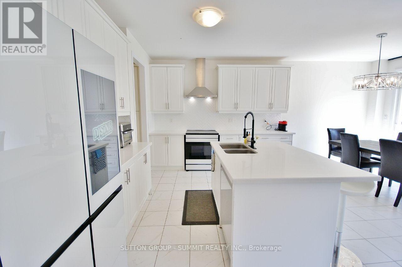 174 Stevenson Crescent Property Photo 15