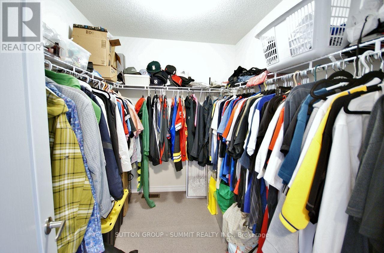 174 Stevenson Crescent Property Photo 36