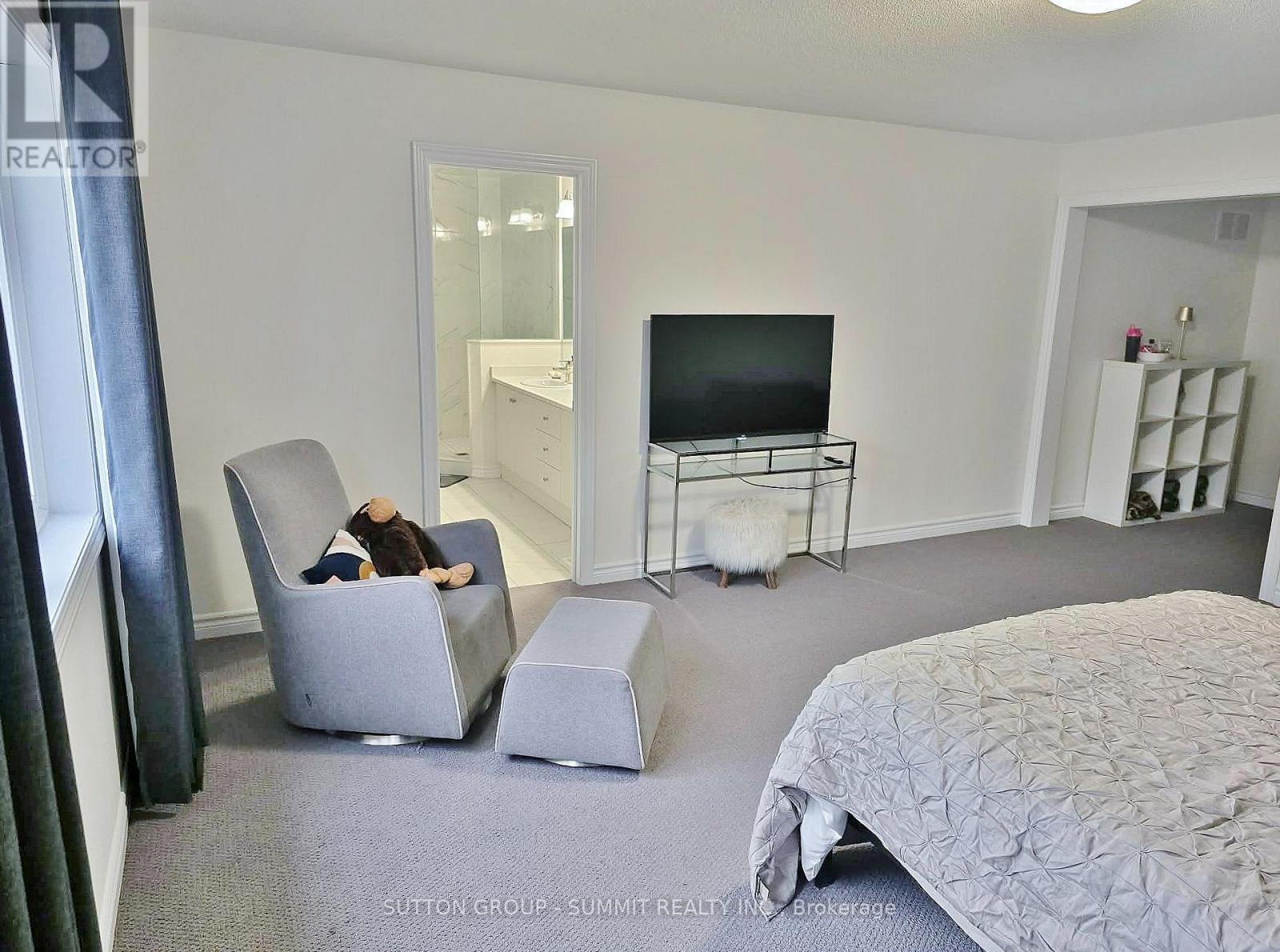 174 Stevenson Crescent Property Photo 39